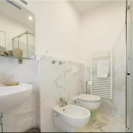 La Terrazza Di Jenny فندق مبيت وإفطار 3*